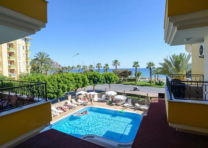 Apartmanhotel Akya 4*